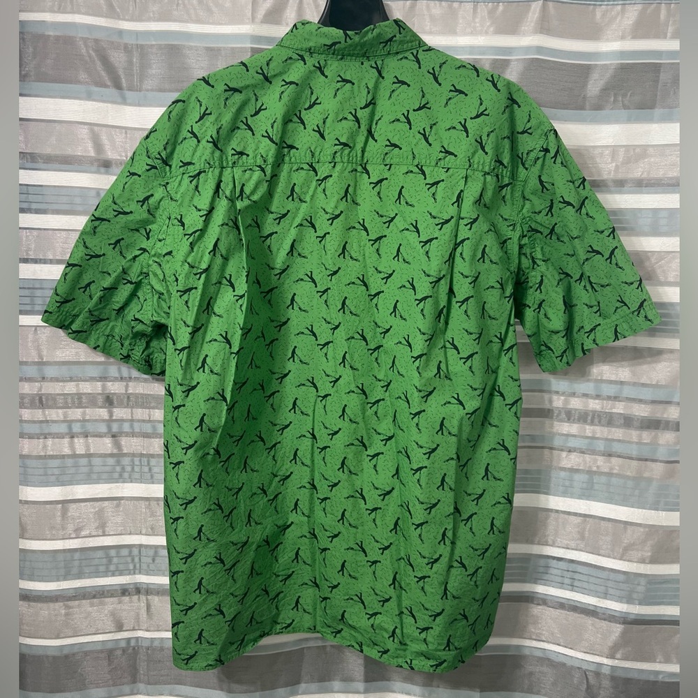 Duluth Trading Co. Men’s Short Sleeve Button Up Lawn Mower Shirt - Picture 2 of 9